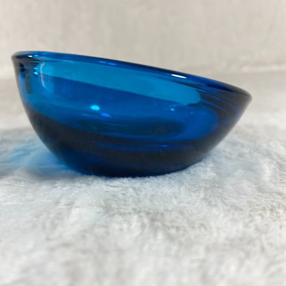 Viking Glass cobalt blue  Horseshoe Epic Orb  Ashtray MCM Heavy weight 1960's - Picture 4 of 11